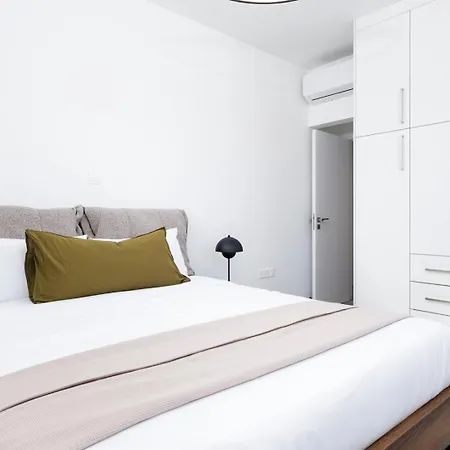 Apartament Ekali I